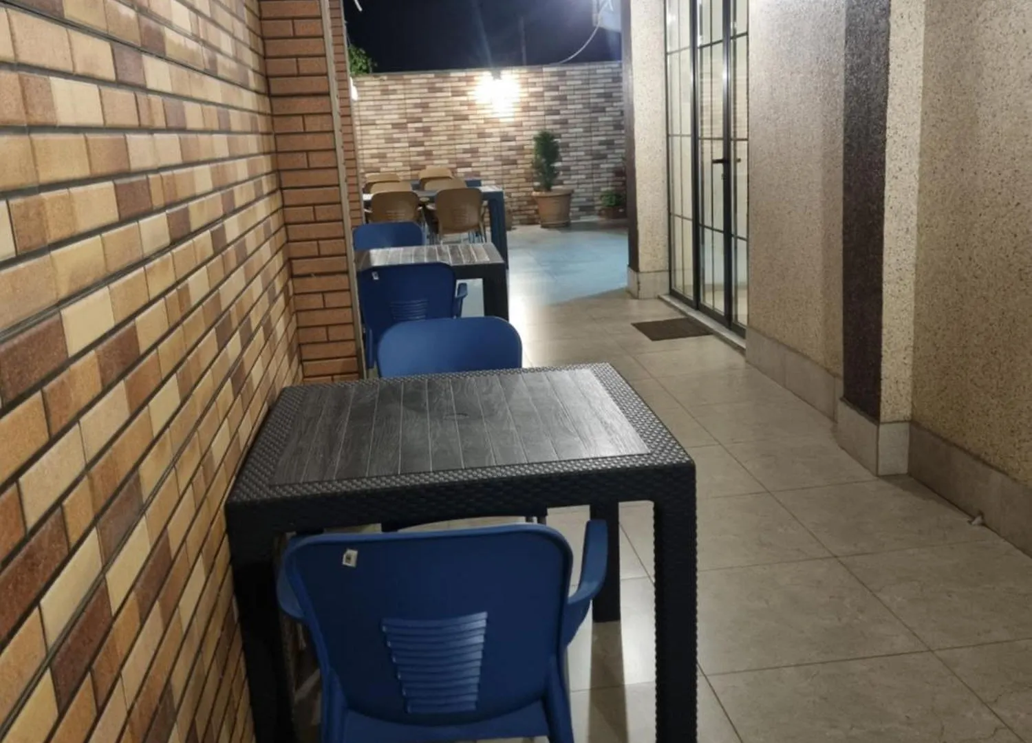 Mahali Hotel Батуми